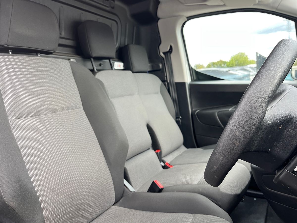 Used Peugeot Partner 2023 for sale - 75717460: Photo 21