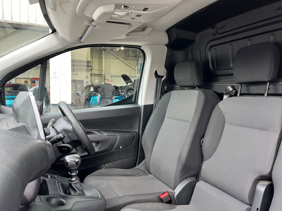 Used Peugeot Partner 2023 for sale - 75717460: Photo 9