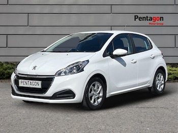 Used Peugeot 208 2015 for sale - 75722950: Photo