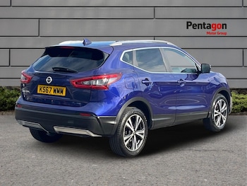 Used Nissan Qashqai 2017 for sale - 76069878: Photo