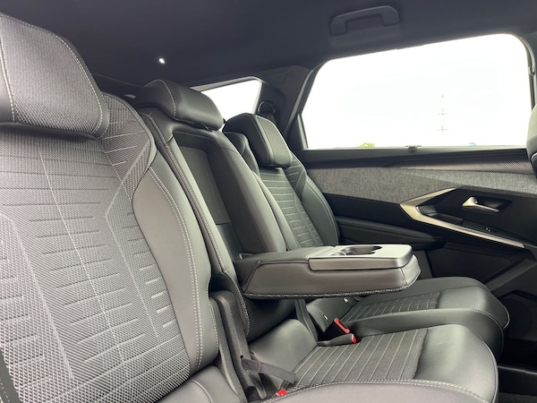 Used Peugeot E-5008 2025 for sale - 75434799: Photo 23