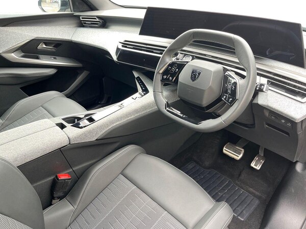 Used Peugeot E-5008 2025 for sale - 75434799: Photo 5