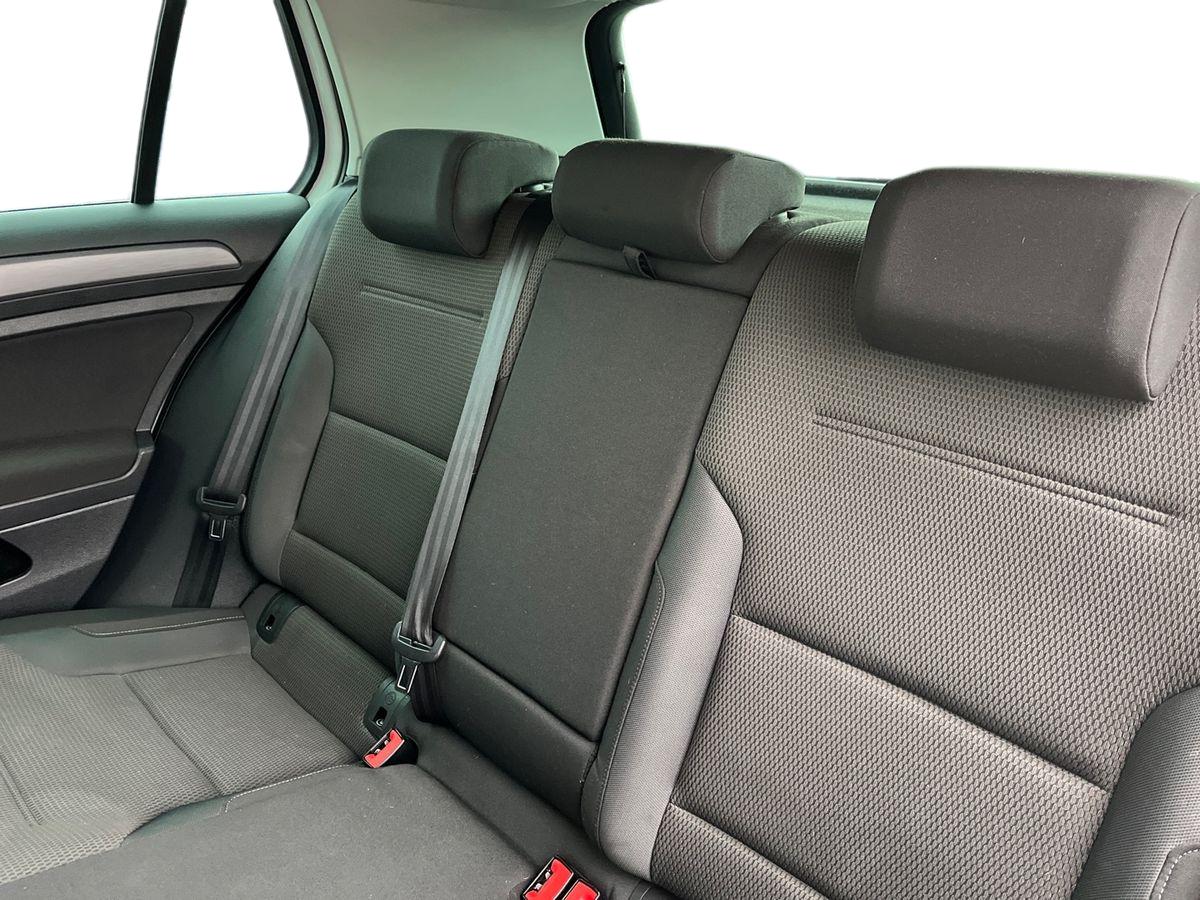 Used Volkswagen Golf 2020 for sale - 76963126: Photo 10