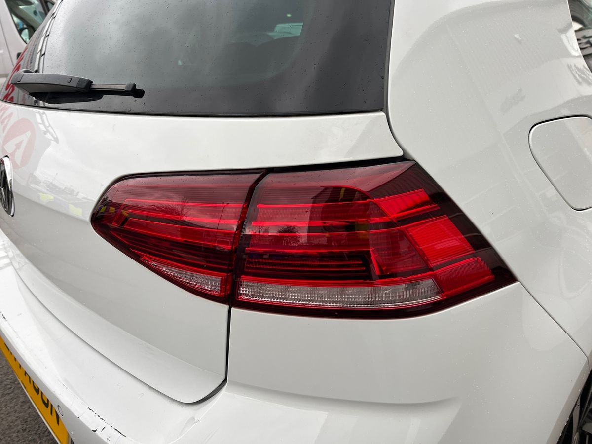 Used Volkswagen Golf 2020 for sale - 76963126: Photo 18