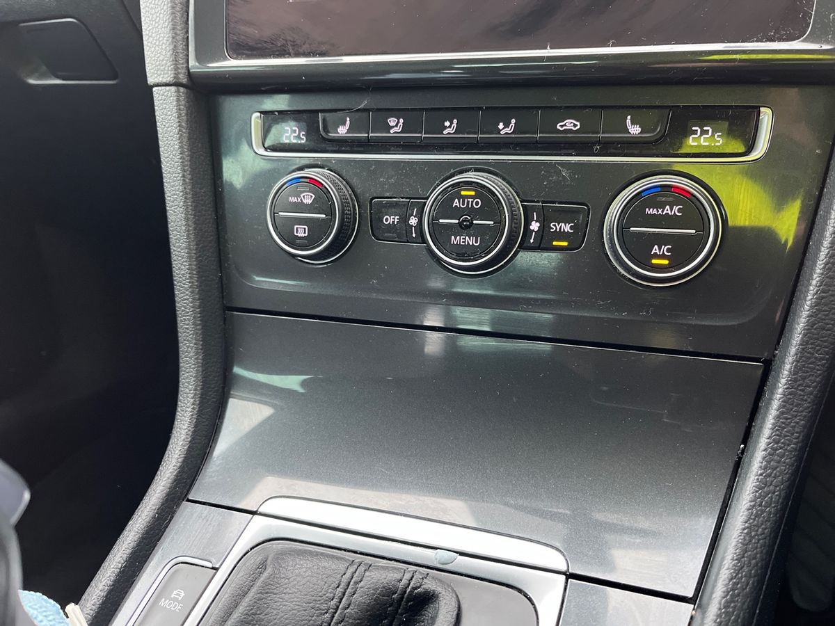 Used Volkswagen Golf 2020 for sale - 76963126: Photo 31