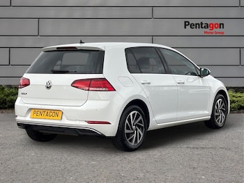 Used Volkswagen Golf 2020 for sale - 76963126: Photo