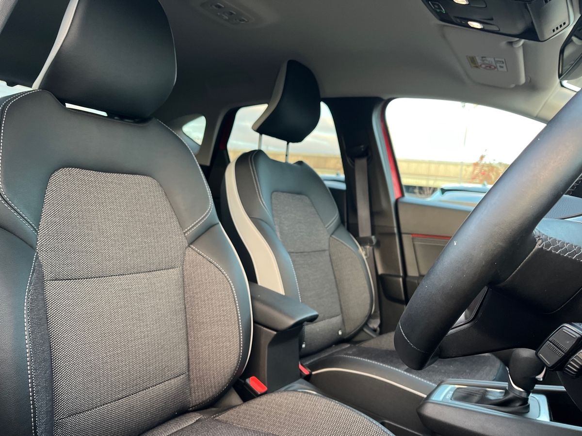 Used Renault Captur 2023 for sale - 76705336: Photo 24