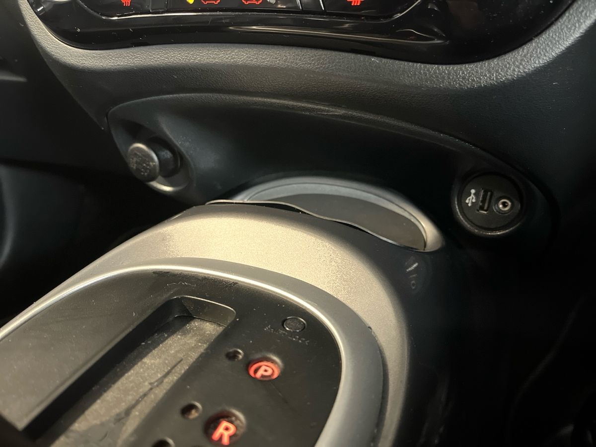 Used Nissan Juke 2018 for sale - 76344660: Photo 32