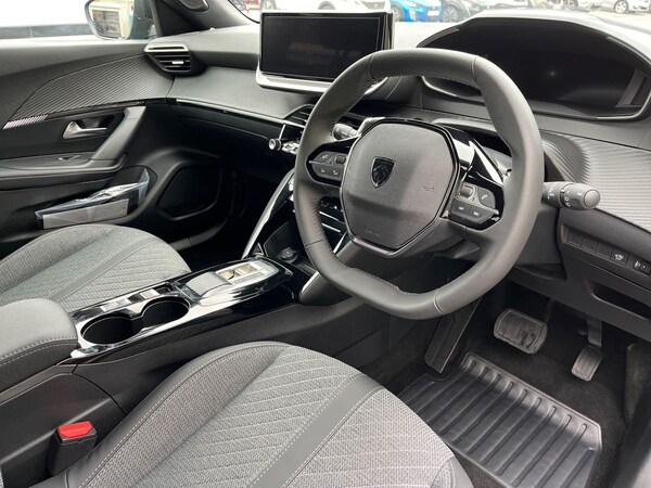 Used Peugeot 2008 2025 for sale - 76163983: Photo 5
