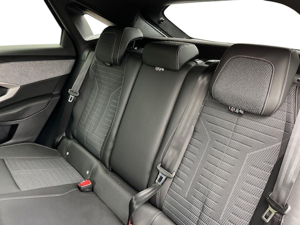 Used Peugeot 3008 2024 for sale - 76148810: Photo 10