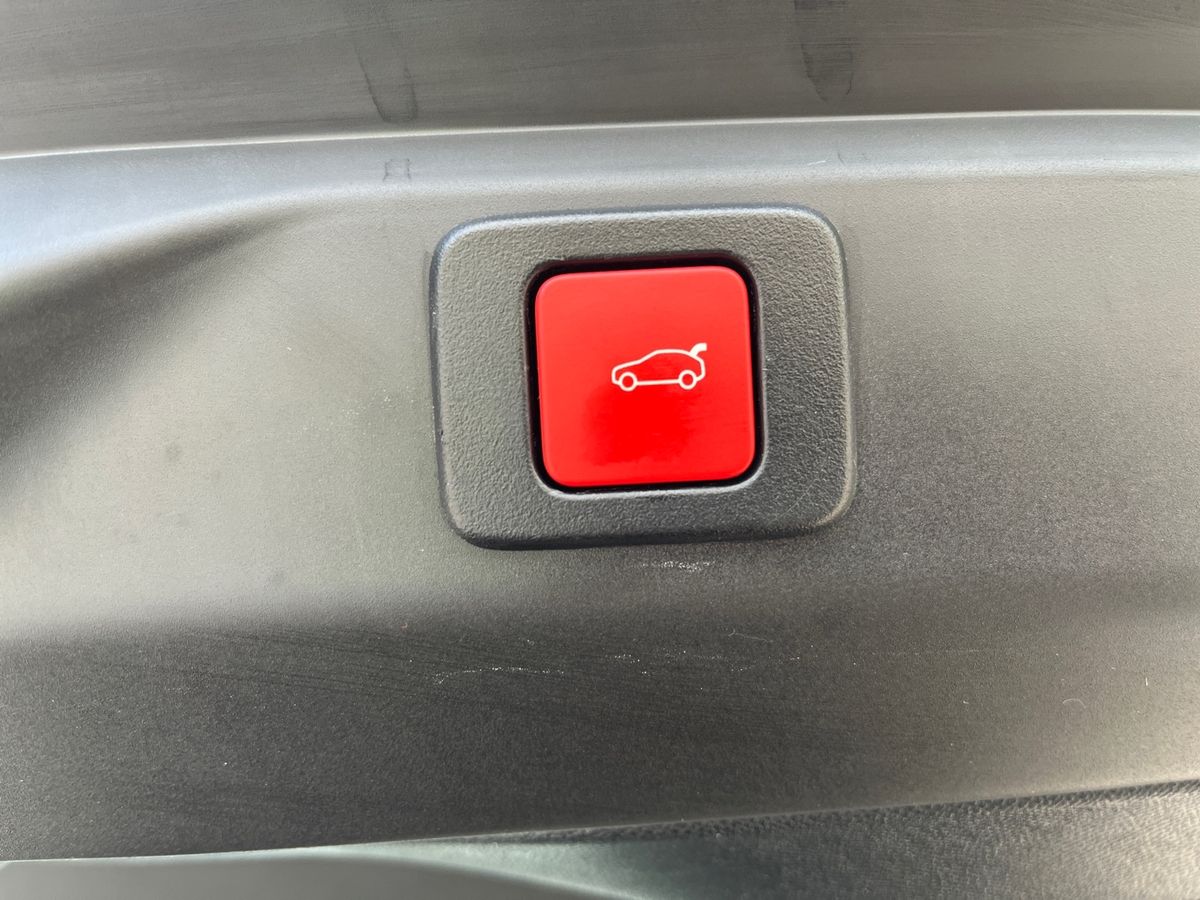 Used Peugeot 3008 2025 for sale - 75912519: Photo 18