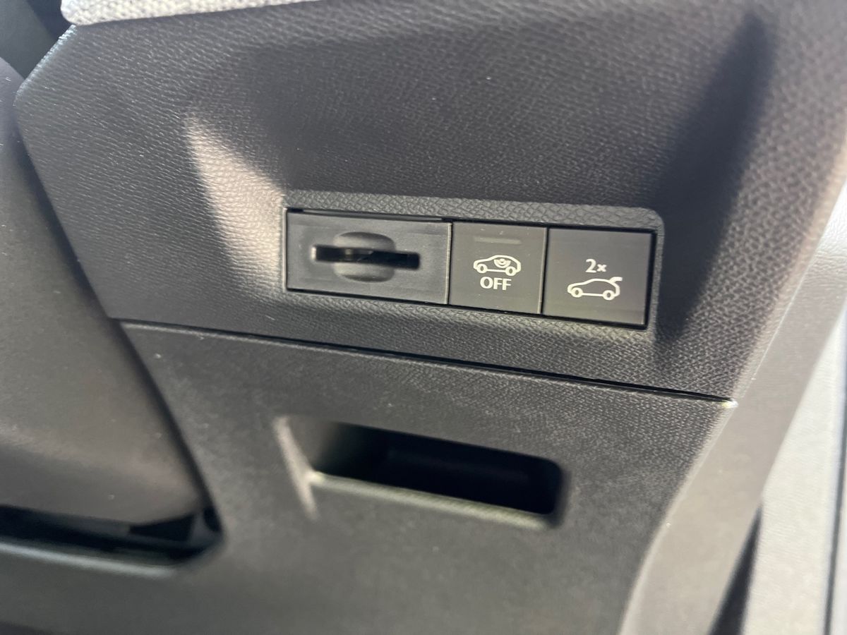 Used Peugeot 3008 2025 for sale - 75912519: Photo 24