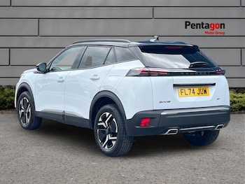 Used Peugeot 2008 2024 for sale - 76141396: Photo 2