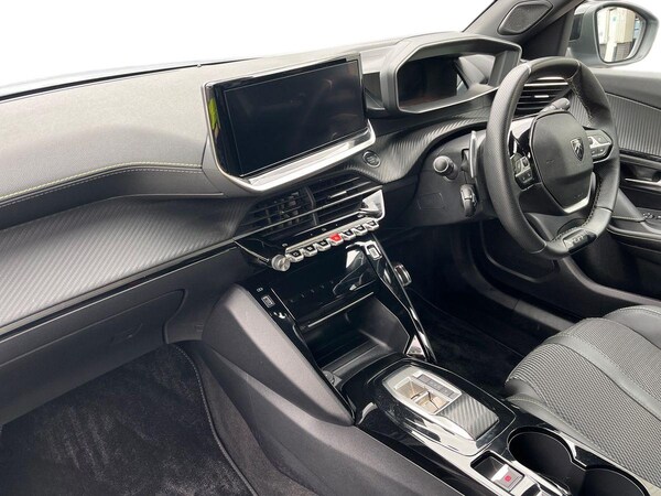 Used Peugeot 2008 2024 for sale - 76141396: Photo 8