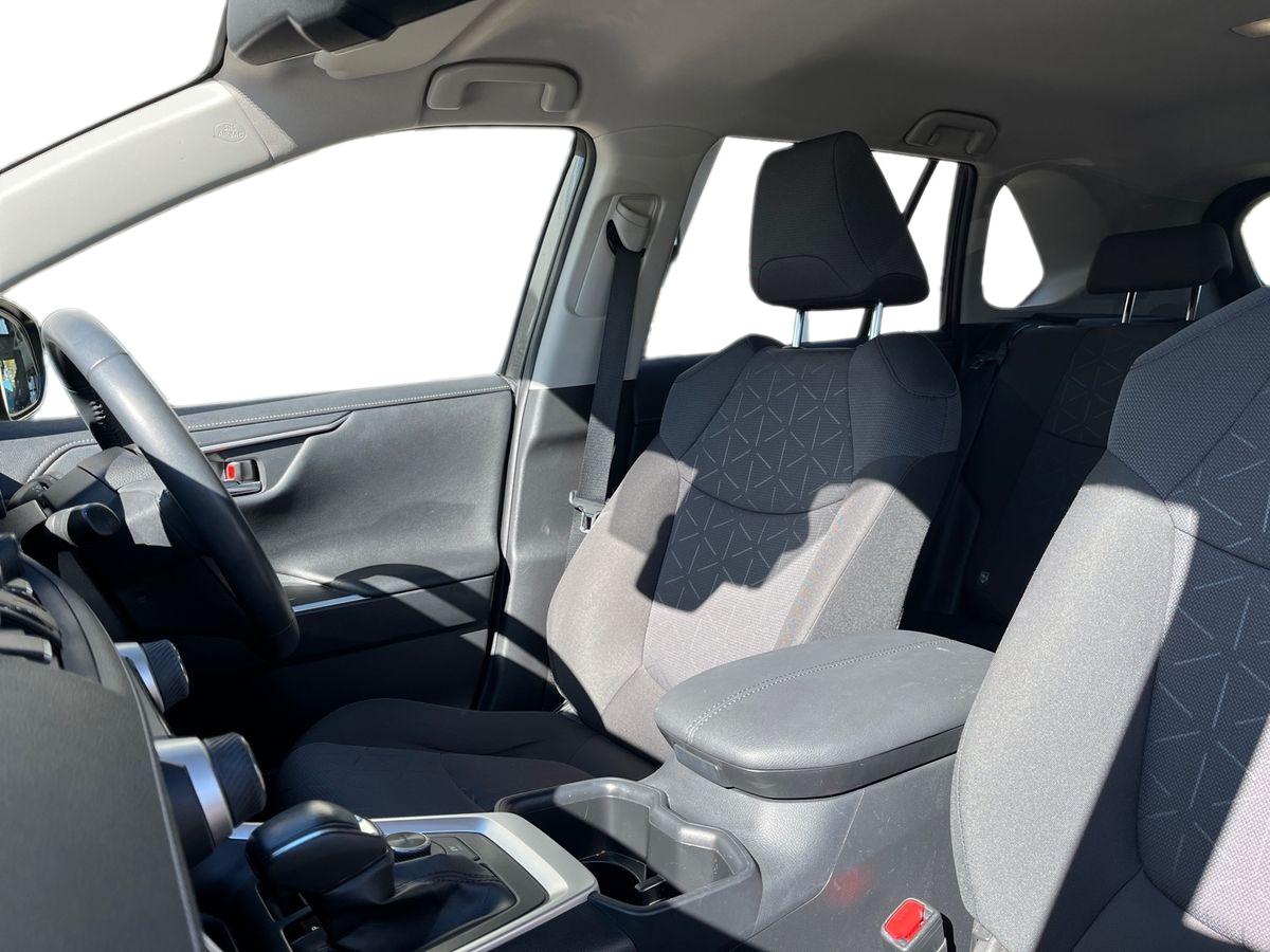 Used Toyota RAV4 2022 for sale - 75962145: Photo 9