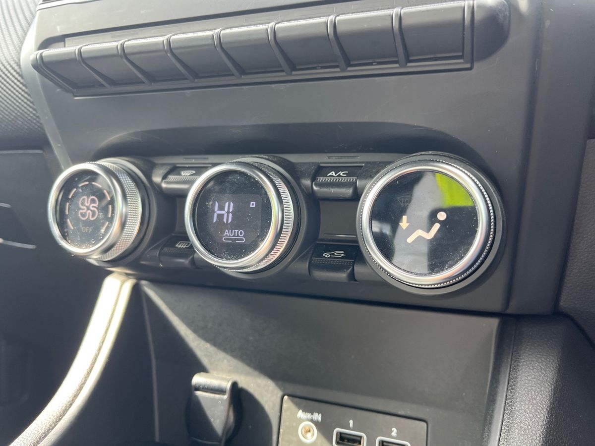 Used Renault Captur 2022 for sale - 75879724: Photo 31