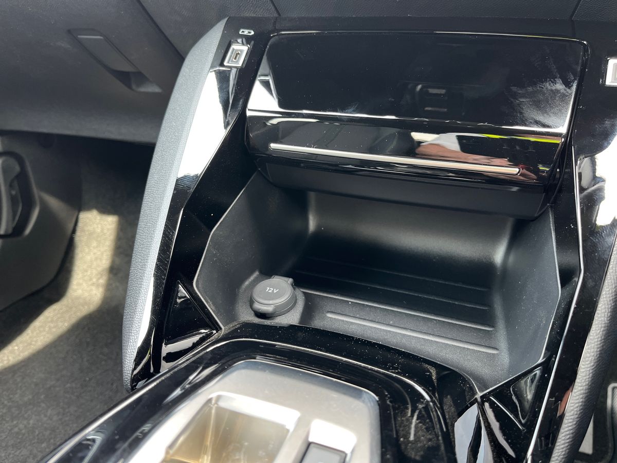 Vehicle 32