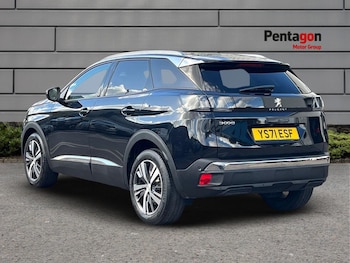 Used Peugeot 3008 2021 for sale - 76010841: Photo 2