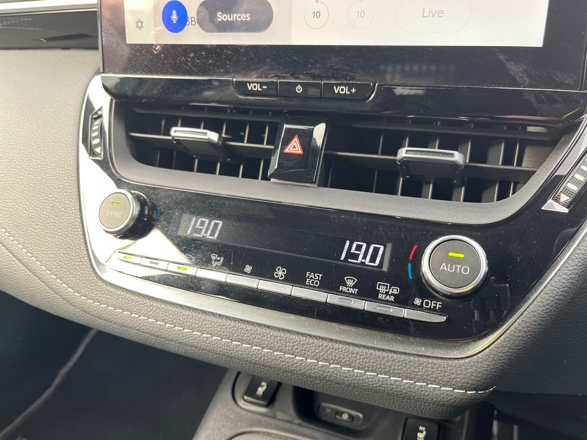 Used Toyota Corolla 2023 for sale - 76488256: Photo 31