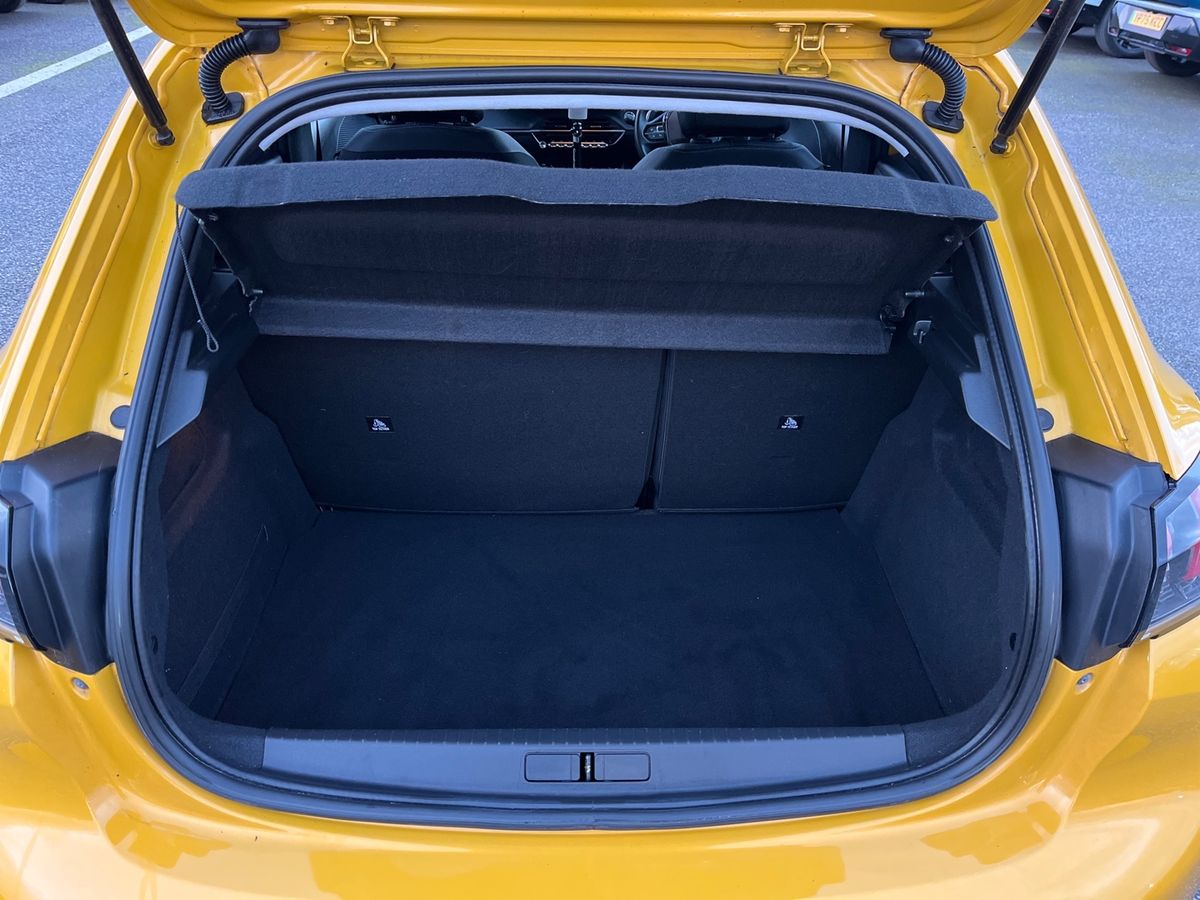 Used Peugeot 208 2022 for sale - 76705363: Photo 11