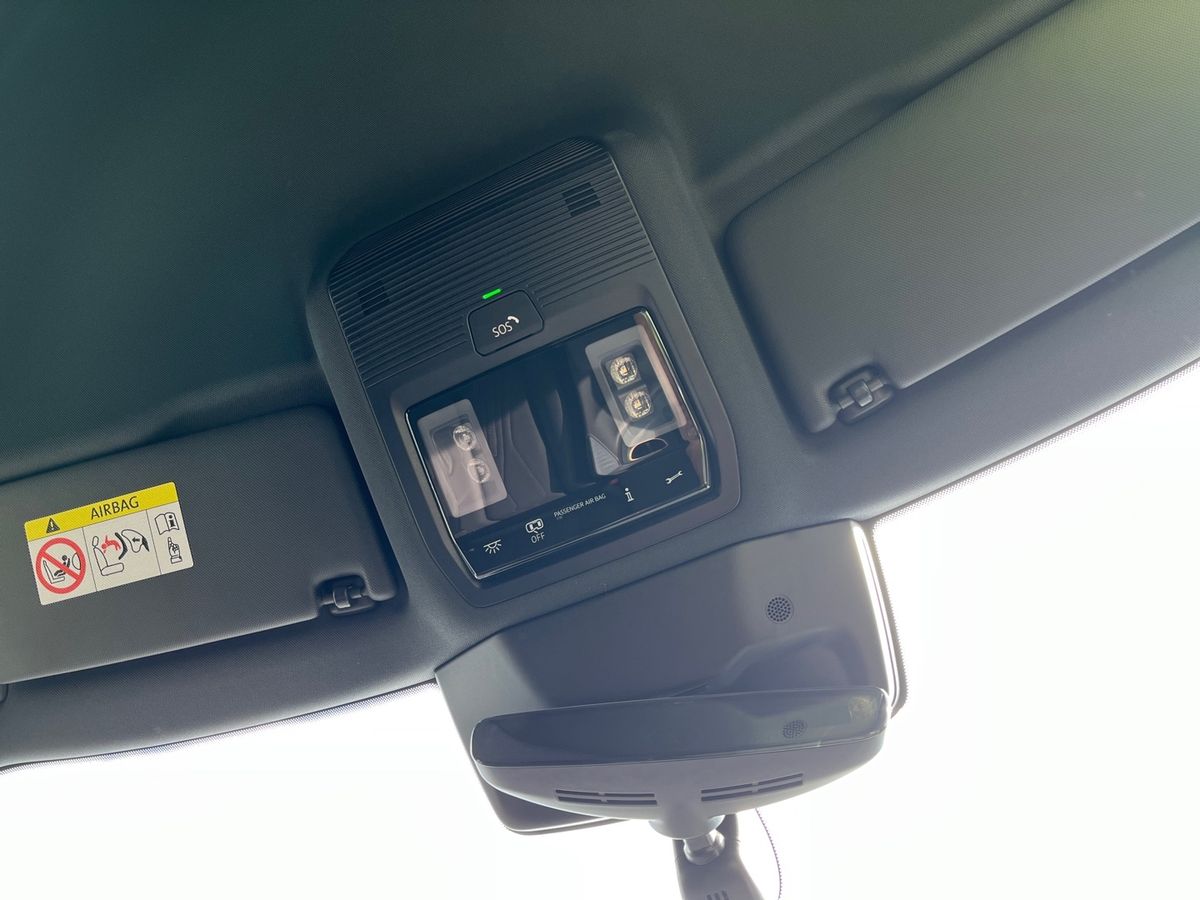 Vehicle 33
