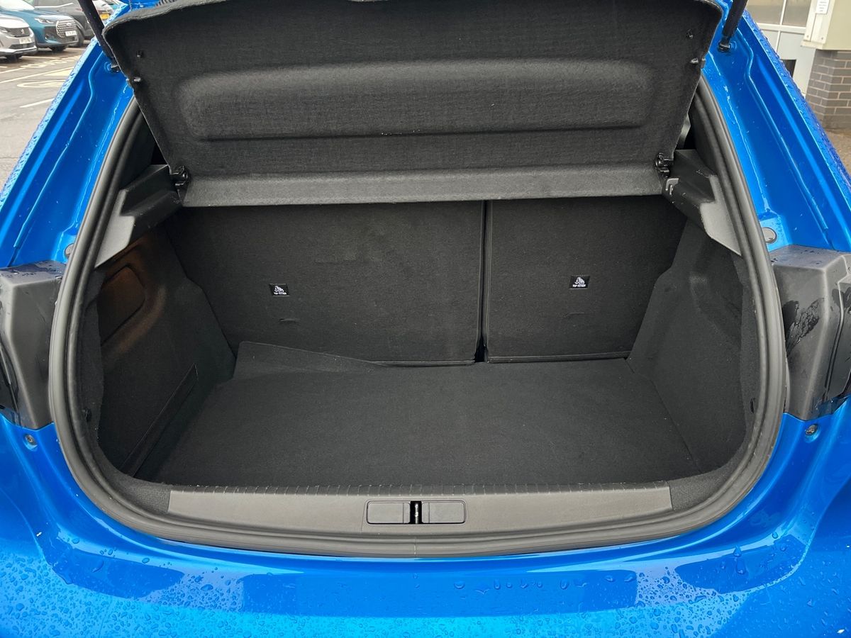 Used Peugeot 208 2023 for sale - 76950964: Photo 11