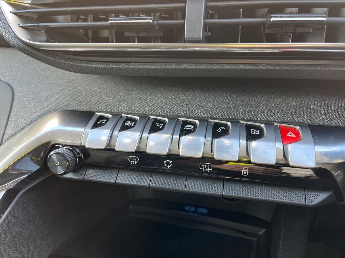 Used Peugeot 5008 2020 for sale - 75987302: Photo 32