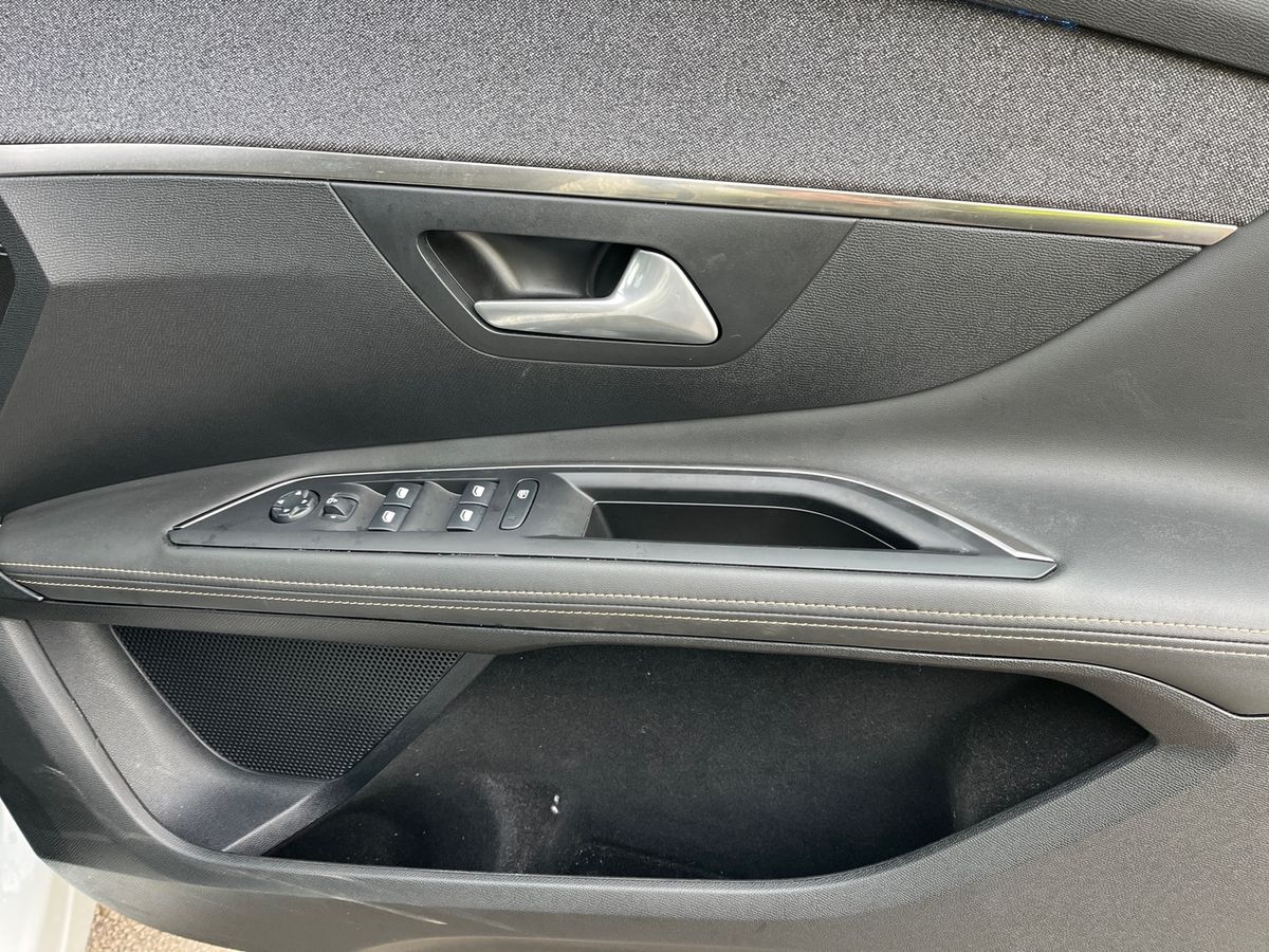 Used Peugeot 3008 2020 for sale - 76705332: Photo 24