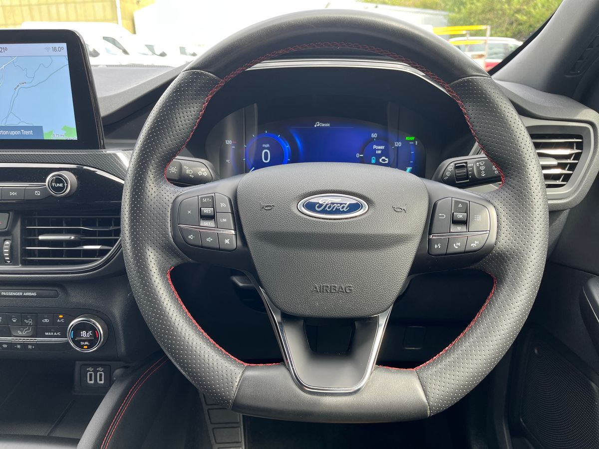 Used Ford Kuga 2022 for sale - 77023878: Photo 24