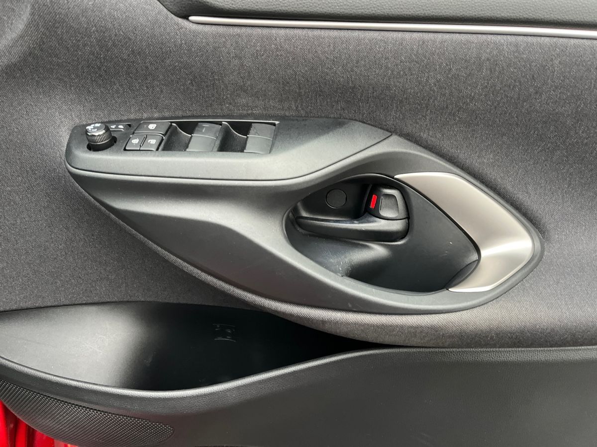 Used Toyota Yaris 2023 for sale - 76875981: Photo 24