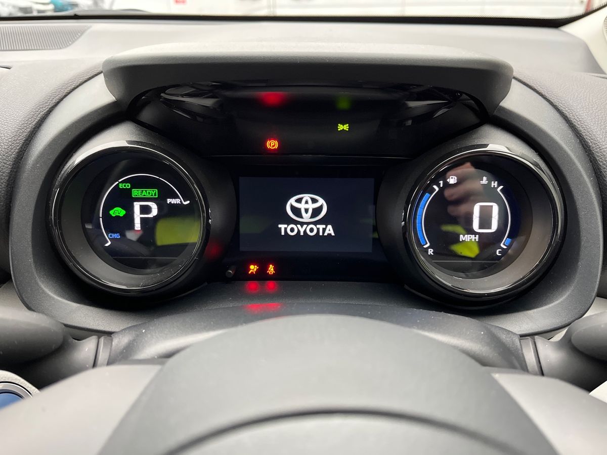 Used Toyota Yaris 2023 for sale - 76875981: Photo 27