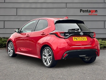 Used Toyota Yaris 2023 for sale - 76875981: Photo