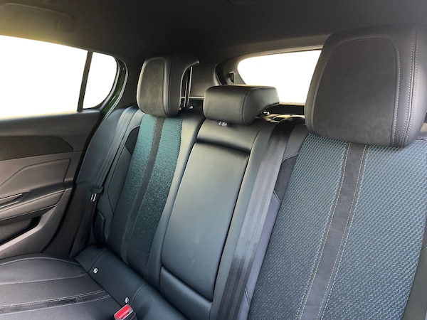 Used Peugeot E-308 2024 for sale - 70533959: Photo 10