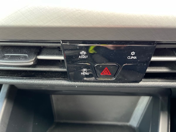 Used Volkswagen Golf 2022 for sale - 75717447: Photo 31