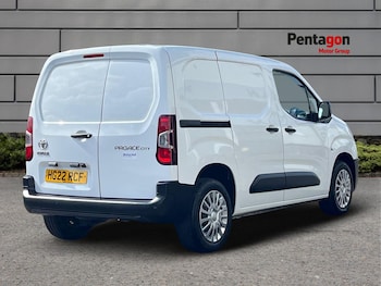Used Toyota ProAce 2022 for sale - 75661030: Photo