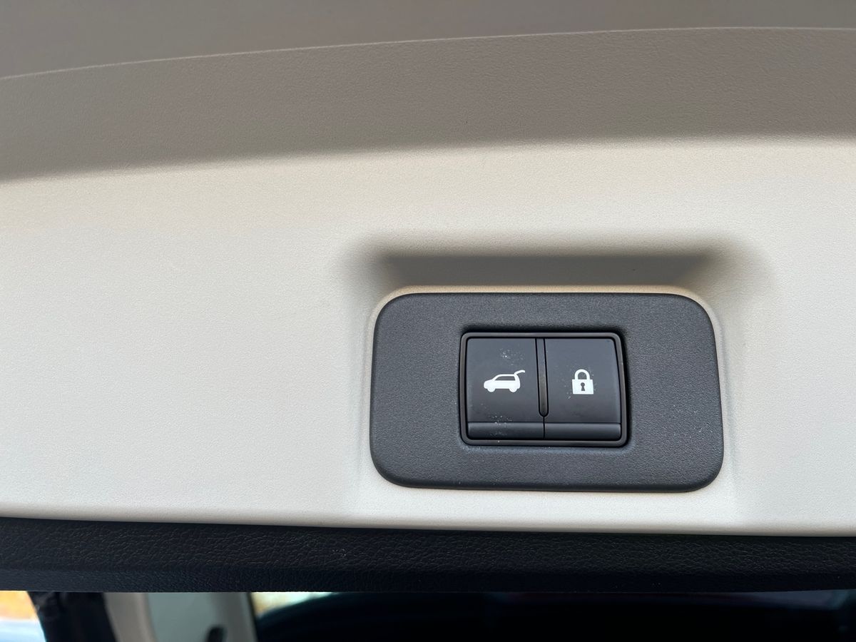 Used Nissan ARIYA 2025 for sale - 77107444: Photo 18