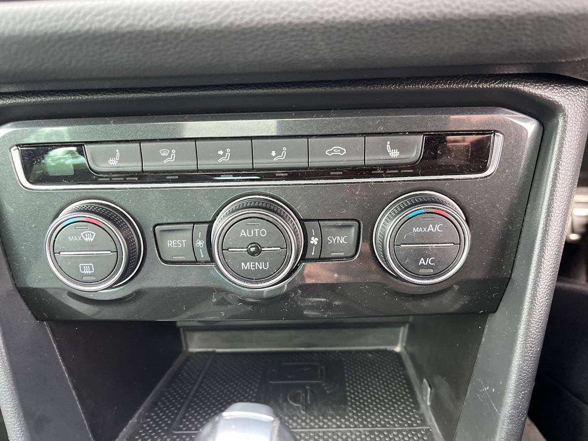 Used Volkswagen Tiguan 2018 for sale - 76106712: Photo 24