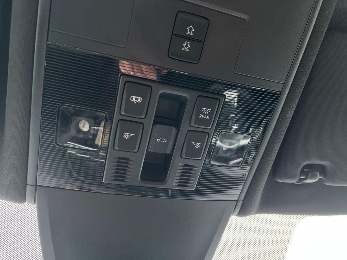 Used Volkswagen Tiguan 2018 for sale - 76106712: Photo 32