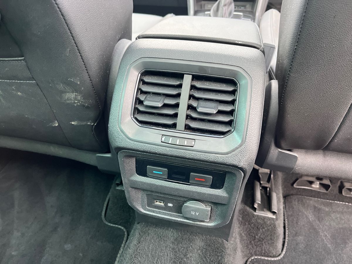 Used Volkswagen Tiguan 2018 for sale - 76106712: Photo 33