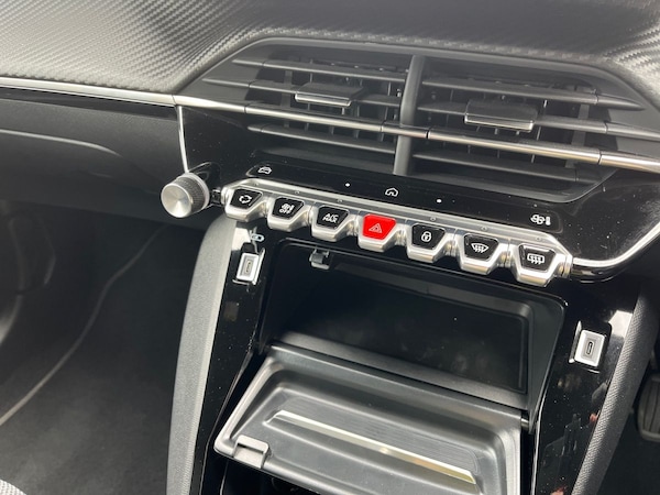 Used Peugeot 2008 2025 for sale - 75517094: Photo 31