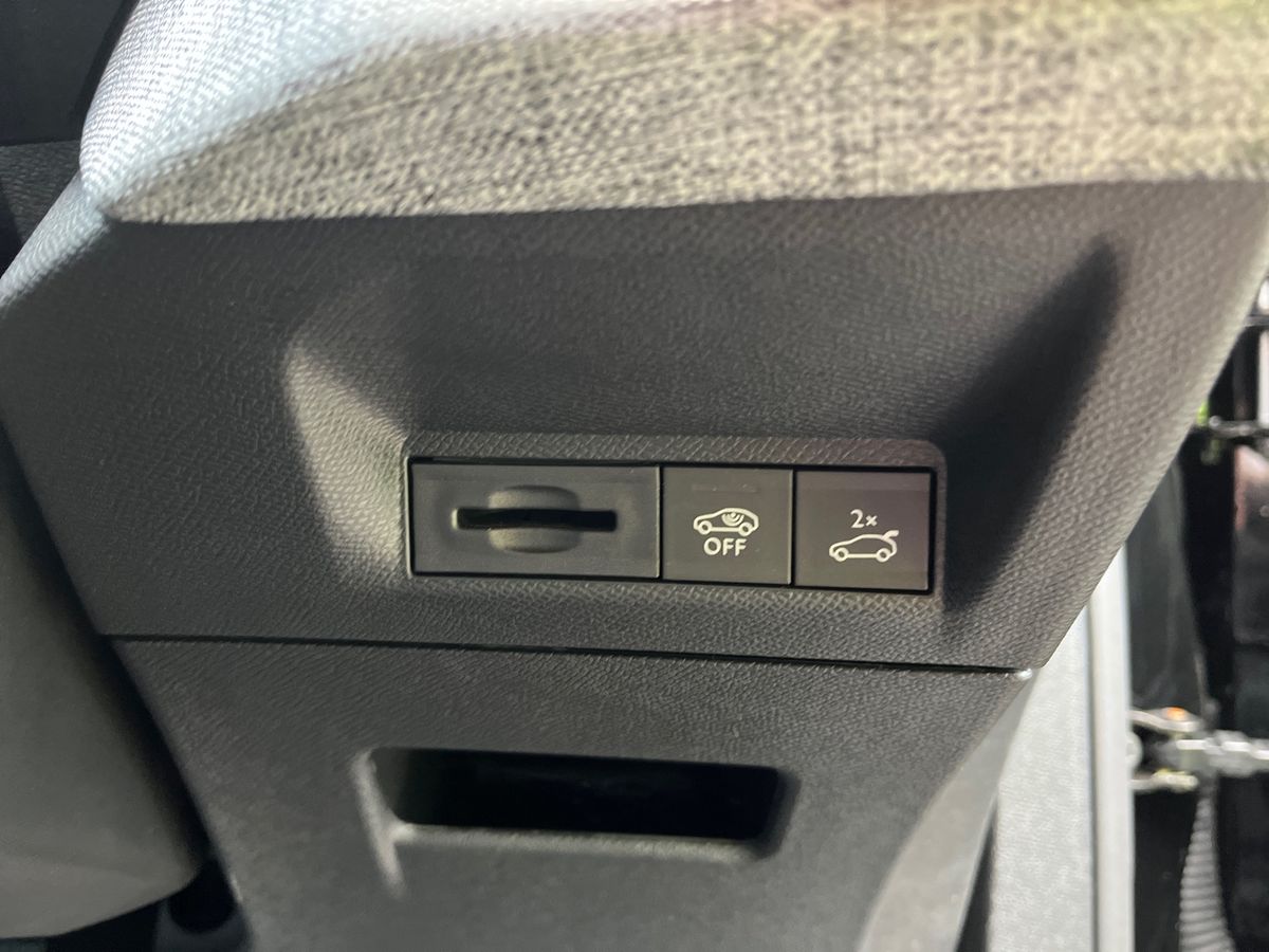 Used Peugeot 3008 2025 for sale - 76329044: Photo 24