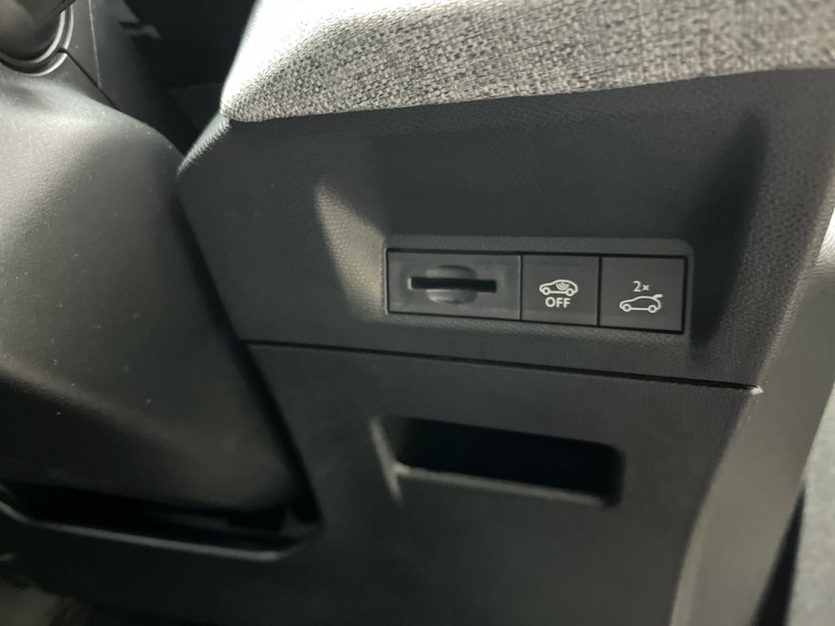 Used Peugeot 3008 2025 for sale - 76510569: Photo 24