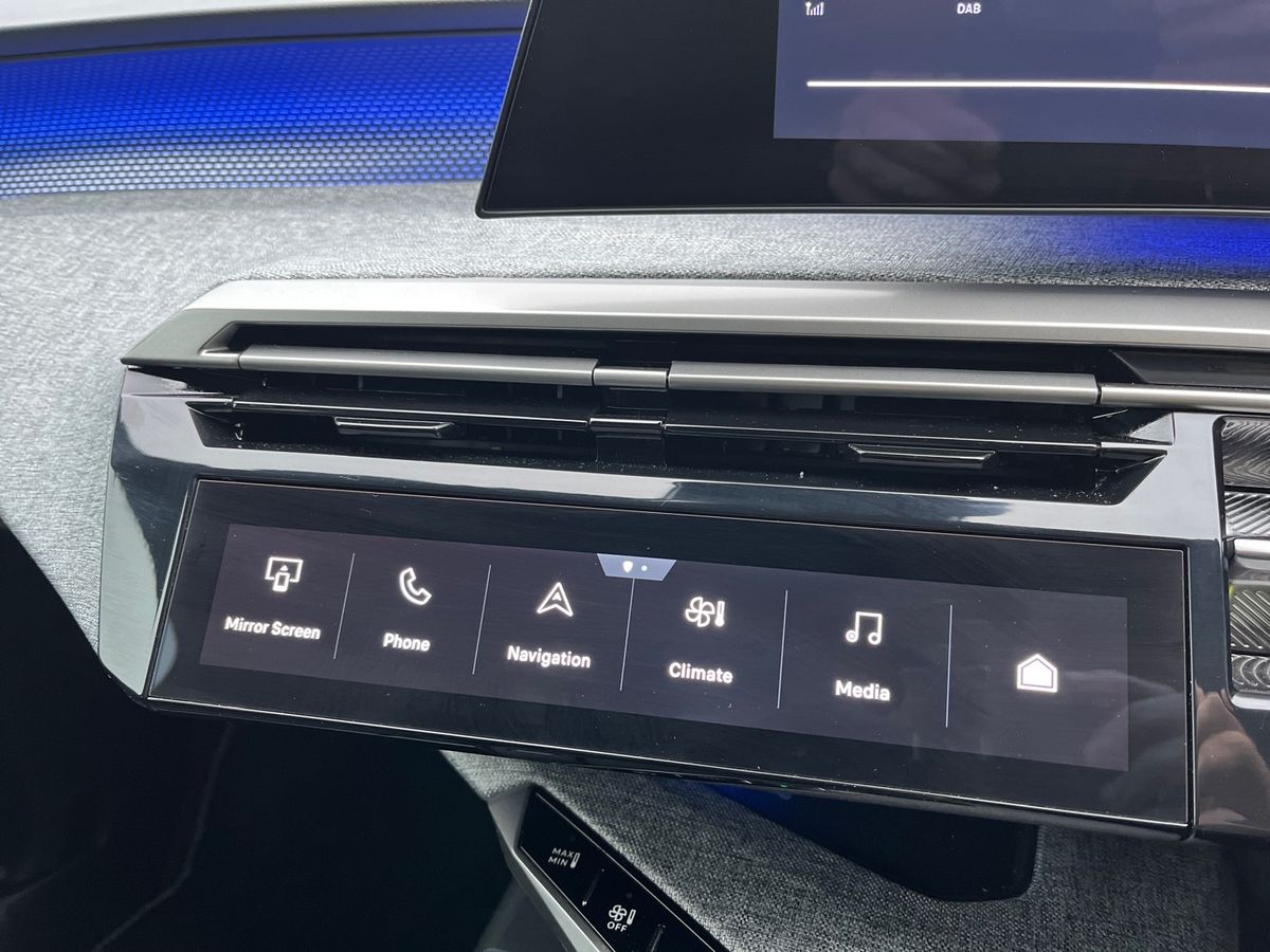 Used Peugeot 3008 2025 for sale - 76510569: Photo 31