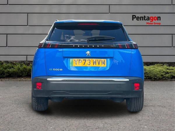 Used Peugeot E-2008 2023 for sale - 76113119: Photo 16