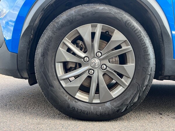 Used Peugeot E-2008 2023 for sale - 76113119: Photo 17