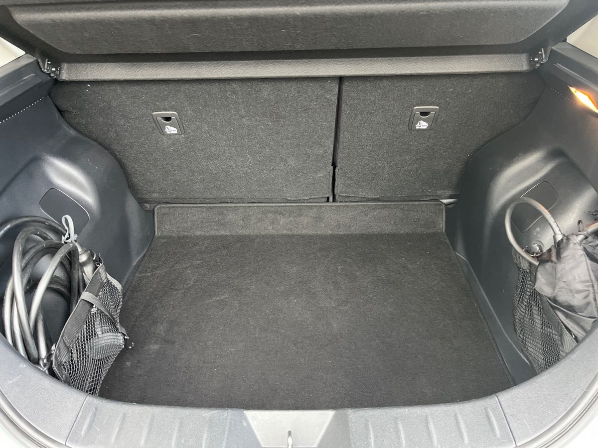 Used Nissan Leaf 2018 for sale - 76069899: Photo 11