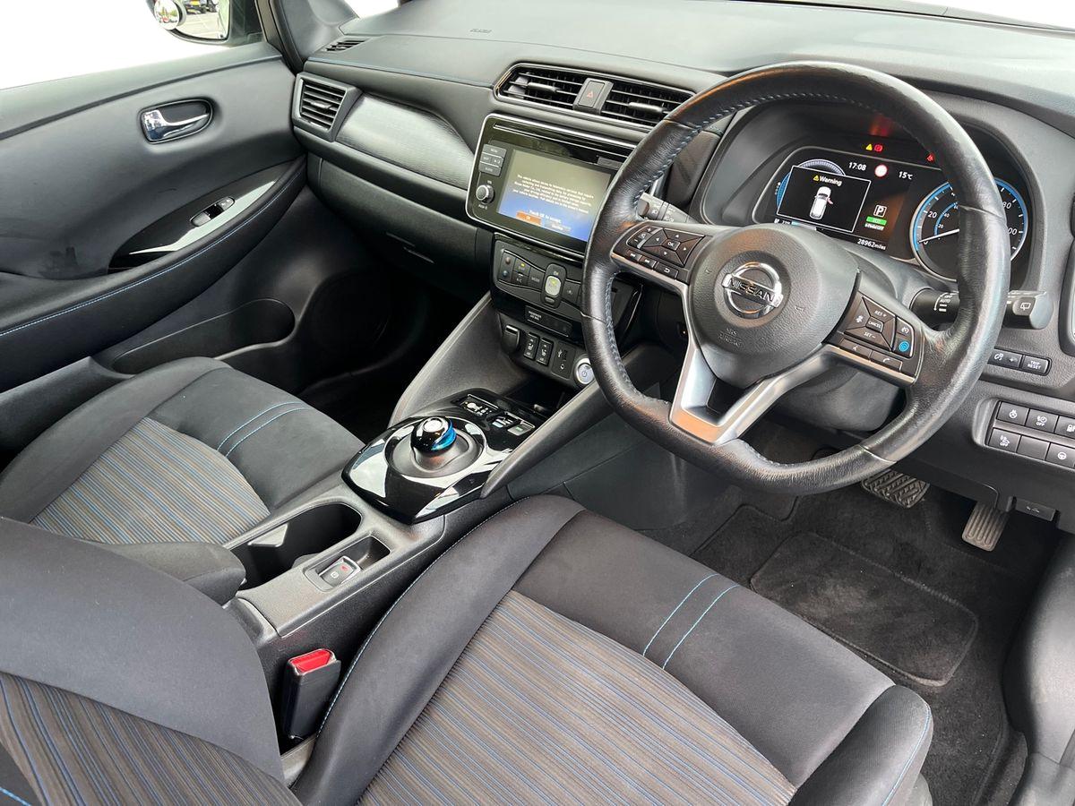 Used Nissan Leaf 2018 for sale - 76069899: Photo 5