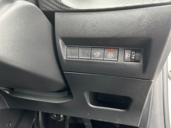Used Peugeot 208 2022 for sale - 76057442: Photo 18