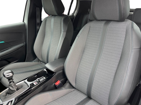 Used Peugeot 208 2022 for sale - 76057442: Photo 9