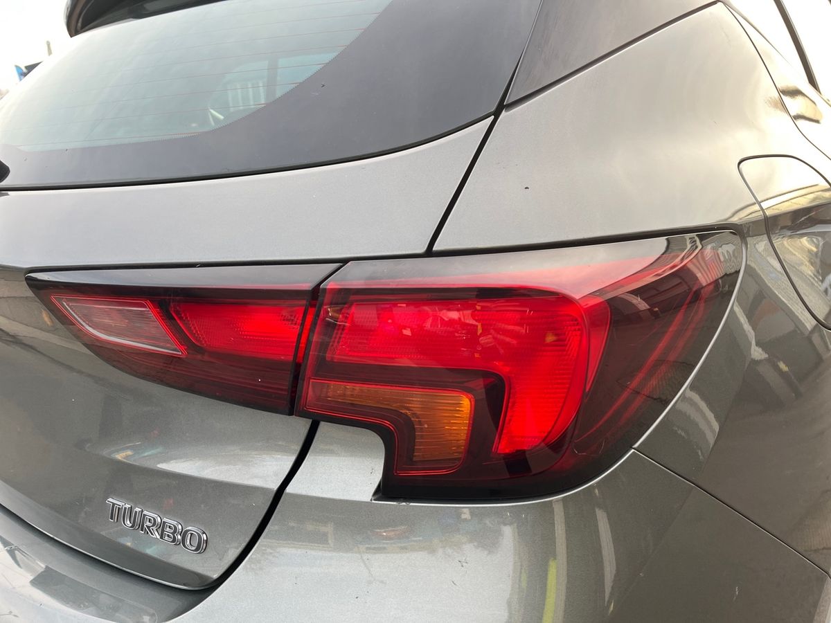 Used Vauxhall Astra 2017 for sale - 76390956: Photo 18